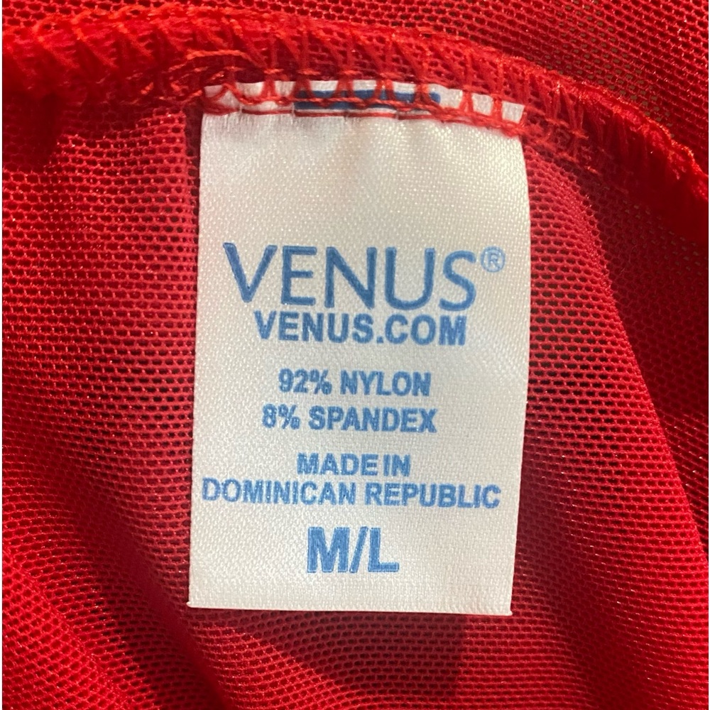 Red coverup skirt - Picture 3 of 3